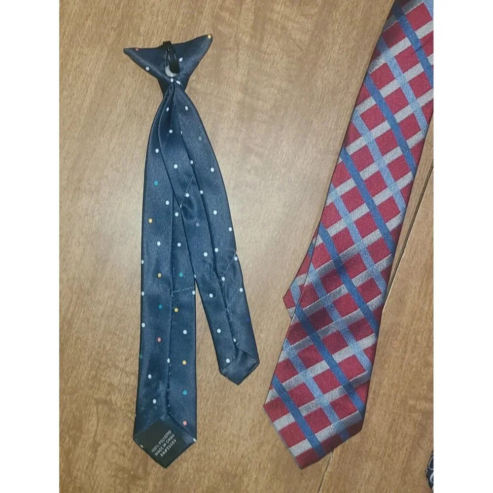 4 Mixed Pattern Youth Ties (2 Clip-on) Polyester Clean Great Shape Dockers, Etc.